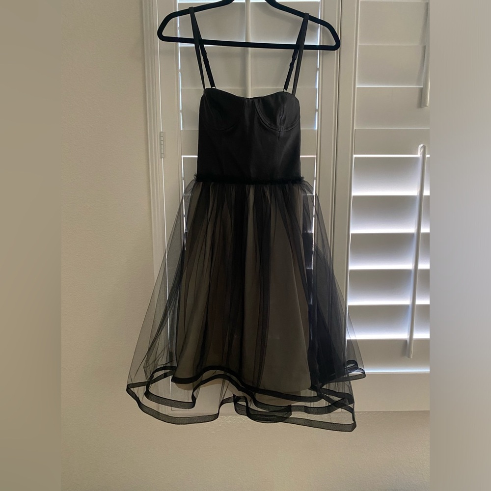 Alice + Olivia Bodice Corsage black leather chiffon dress